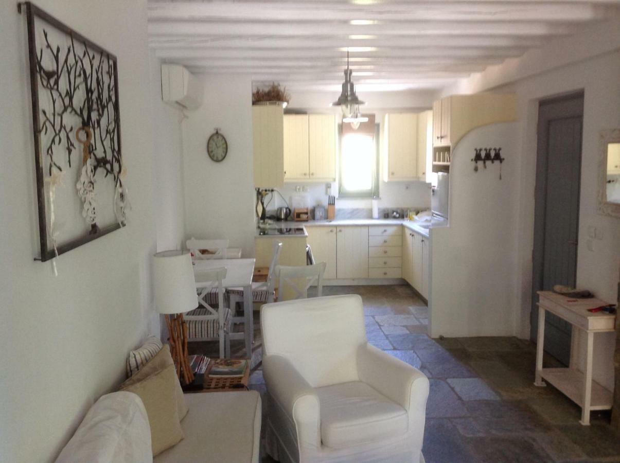 Summer Dream , 5 Min Walk To The Beach Livadakia Exterior photo